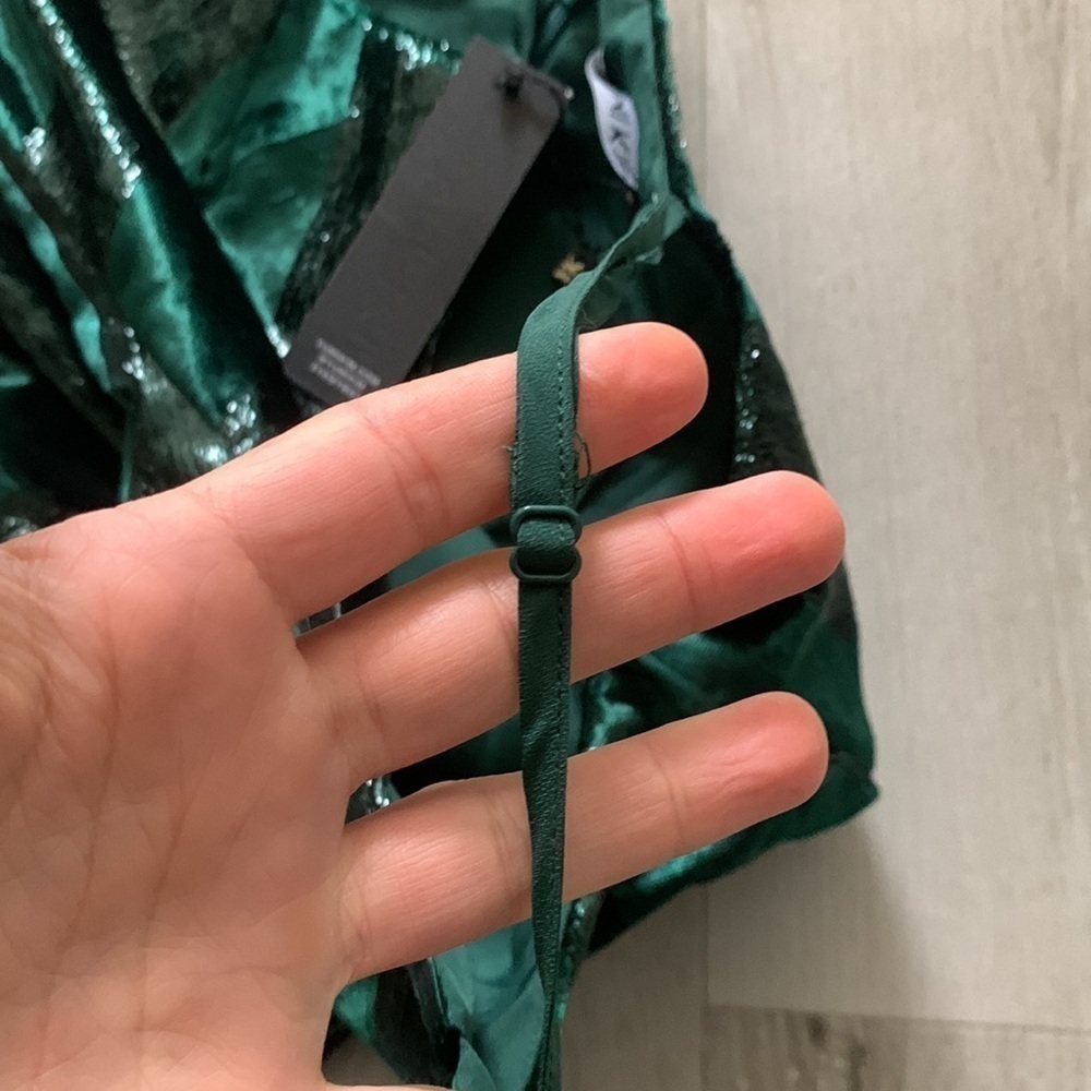 NWT Yumi Kim Emerald Green Jewel Twinkle Amelia Velvet Maxi dress sz M formal - Picture 15 of 16